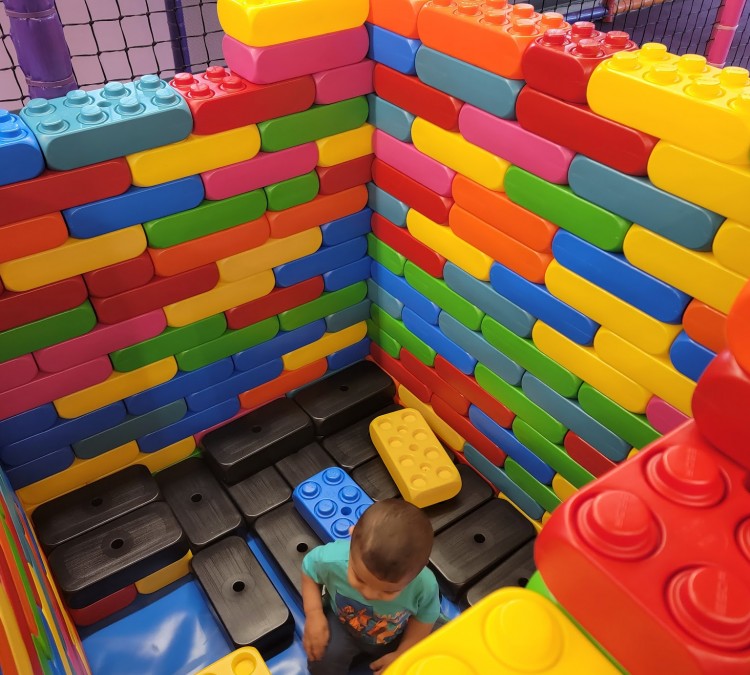 huge-lego-blocks-photo